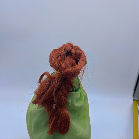 2007 MGA Shrek - Transforming Kung-Fu Fiona Doll Figure Toy - Ogress to Princess - Picture 4 of 11